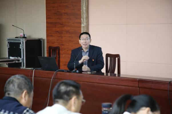 广东省汕尾市教育考察团来历城二中交流